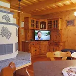 Gasserhuette Guest house Innerkrems